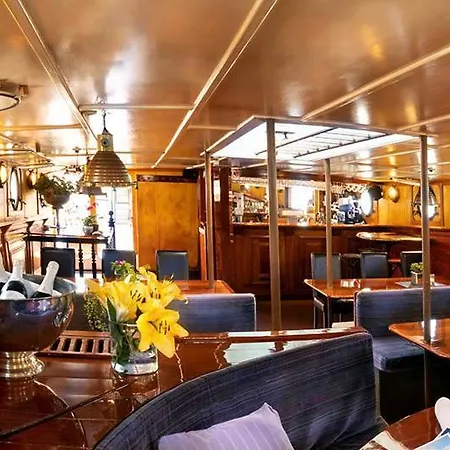 Segelschiff Loth Lorien Binz