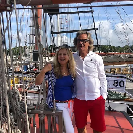 Segelschiff Loth Lorien Botel Binz