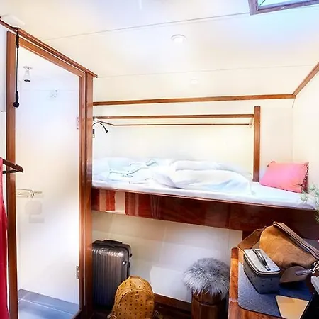 Segelschiff Loth Lorien * Binz